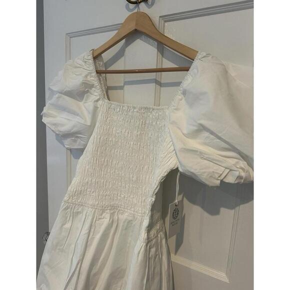 Tuckernuck Hyacinth House White Smocked Catarina Puff Mini Dress NWT Medium M - Picture 3 of 4